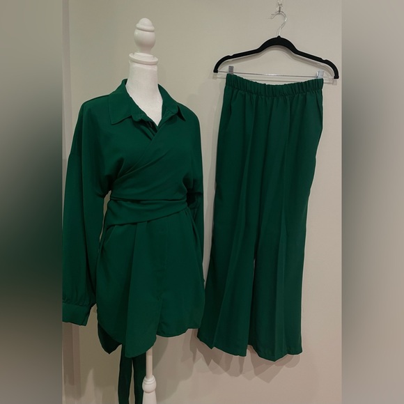 Modest Barbie 2 Piece Coord matching Set, suit set, work set, trouser set - Picture 2 of 4